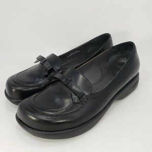 Dansko Danielle Women's Black Leather Bow Loafer Shoes Sz 39 /US 8.5-9
